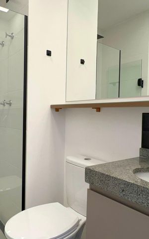 Studio para alugar com 26m², 1 quarto e 1 vaga Studio para alugar com 26m², 1 quarto e 1 vagaBanheiro
