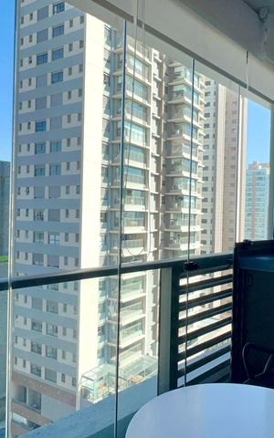 Studio para alugar com 26m², 1 quarto e 1 vaga Studio para alugar com 26m², 1 quarto e 1 vagaVaranda