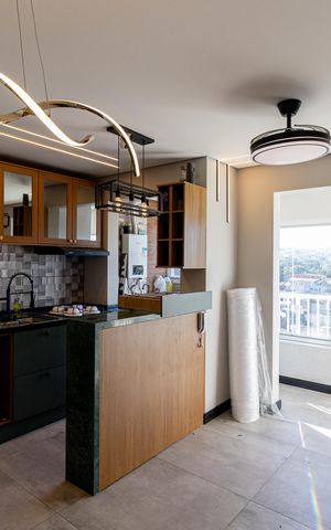Apartamento à venda com 43m², 2 quartos e 1 vaga Apartamento à venda com 43m², 2 quartos e 1 vagaSala e Cozinha