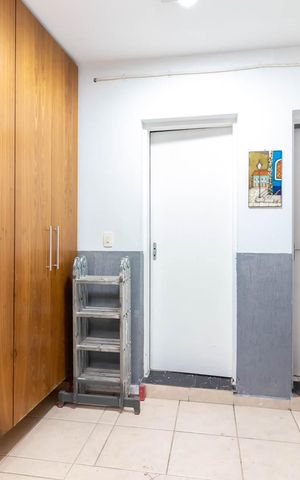 Casa à venda com 260m², 5 quartos e 5 vagasGaragem