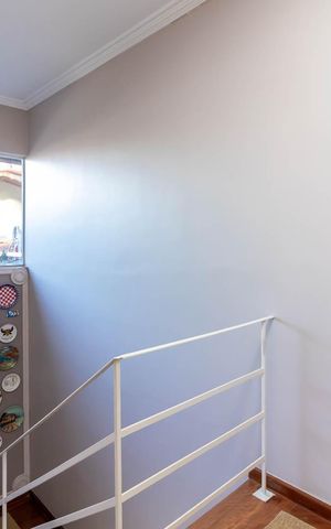 Casa à venda com 260m², 5 quartos e 5 vagasCorredor dos Quartos