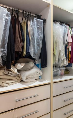 Casa à venda com 260m², 5 quartos e 5 vagasCloset da Suíte 1