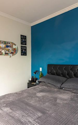 Casa à venda com 260m², 5 quartos e 5 vagasSuíte 4