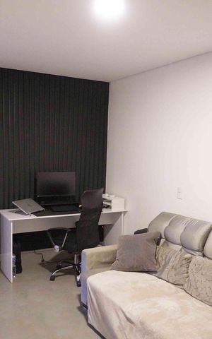 Casa de condomínio à venda com 460m², 5 quartos e 4 vagasSala de TV