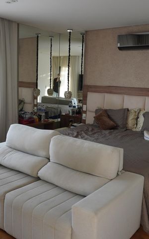Casa de condomínio à venda com 460m², 5 quartos e 4 vagasSuite 1