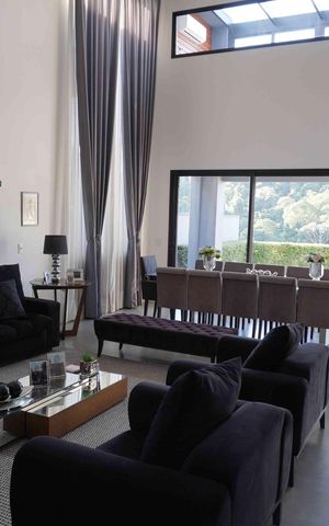 Casa de condomínio à venda com 460m², 5 quartos e 4 vagasSala de Estar