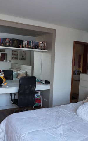 Casa de condomínio à venda com 460m², 5 quartos e 4 vagasSuite 3