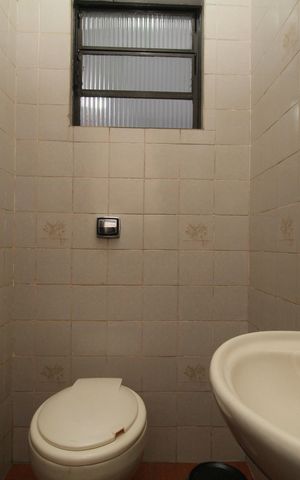 Casa à venda com 124m², 3 quartos e 1 vagaLavabo