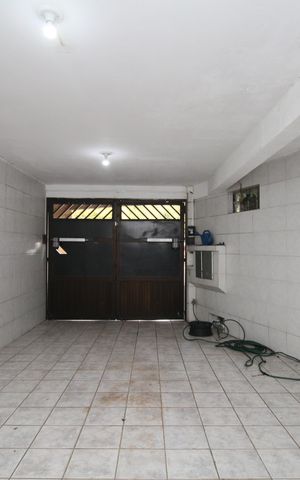 Casa à venda com 124m², 3 quartos e 1 vagaGaragem