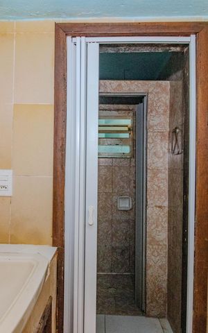 Casa para alugar com 80m², 3 quartos e 1 vaga Casa para alugar com 80m², 3 quartos e 1 vagaBanheiro social