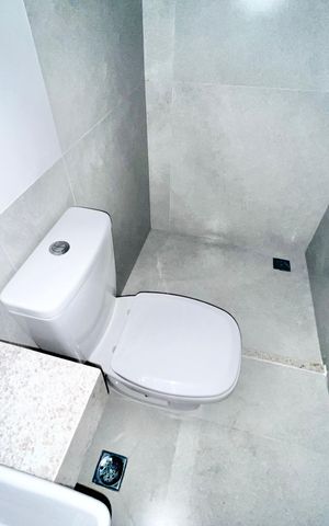 Casa à venda com 145m², 3 quartos e 2 vagas Casa à venda com 145m², 3 quartos e 2 vagasBanheiro da Suíte 3