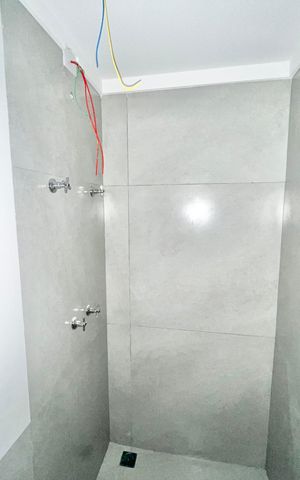 Casa à venda com 145m², 3 quartos e 2 vagas Casa à venda com 145m², 3 quartos e 2 vagasBanheiro da Suíte 2