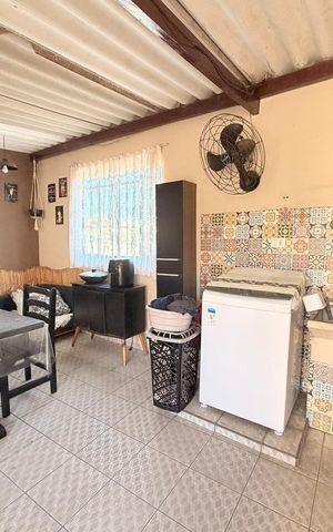 Casa à venda com 200m², 3 quartos e 4 vagasÁrea de Serviço e área gourmet