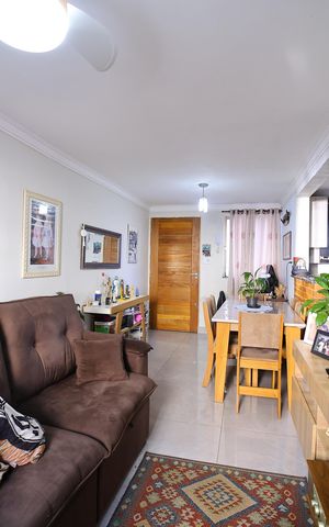 Apartamento à venda com 57m², 2 quartos e 1 vagaSala