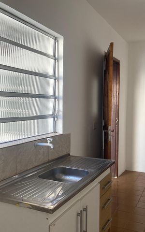 Casa à venda com 175m², 3 quartos e 1 vaga Casa à venda com 175m², 3 quartos e 1 vagaCozinha 2