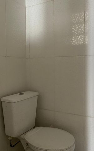 Casa à venda com 175m², 3 quartos e 1 vaga Casa à venda com 175m², 3 quartos e 1 vagaBanheiro 1