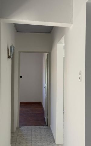Casa à venda com 175m², 3 quartos e 1 vaga Casa à venda com 175m², 3 quartos e 1 vagaCorredor