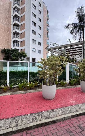 Apartamento à venda com 156m², 3 quartos e 2 vagasFachada