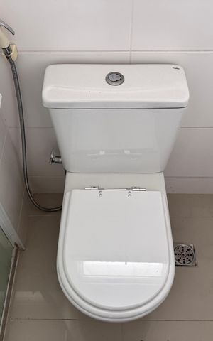 Apartamento à venda com 156m², 3 quartos e 2 vagasSuíte 1 - Banheiro