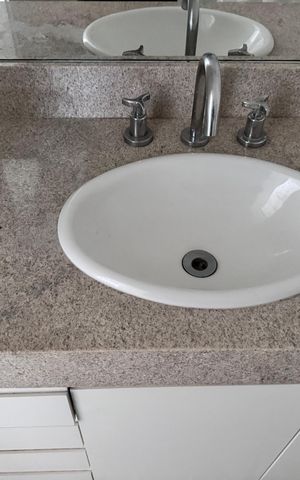 Apartamento à venda com 156m², 3 quartos e 2 vagasSuíte 3 - Banheiro