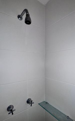 Apartamento à venda com 156m², 3 quartos e 2 vagasCozinha e Área de Serviço - Banheiro
