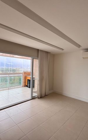 Apartamento à venda com 156m², 3 quartos e 2 vagasSala
