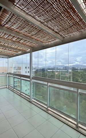 Apartamento à venda com 156m², 3 quartos e 2 vagasVaranda