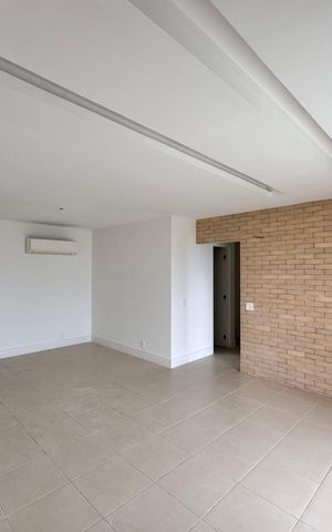 Apartamento à venda com 156m², 3 quartos e 2 vagasSala