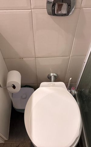 Apartamento para alugar com 260m², 3 quartos e 1 vaga Apartamento para alugar com 260m², 3 quartos e 1 vagaBanheiro Social