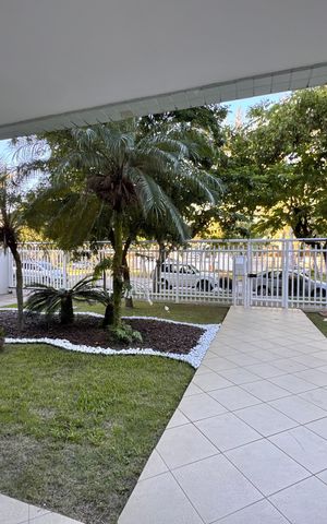 Apartamento para alugar com 260m², 3 quartos e 1 vaga Apartamento para alugar com 260m², 3 quartos e 1 vagaÁrea comum