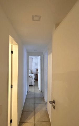 Apartamento para alugar com 260m², 3 quartos e 1 vaga Apartamento para alugar com 260m², 3 quartos e 1 vagaCorredor