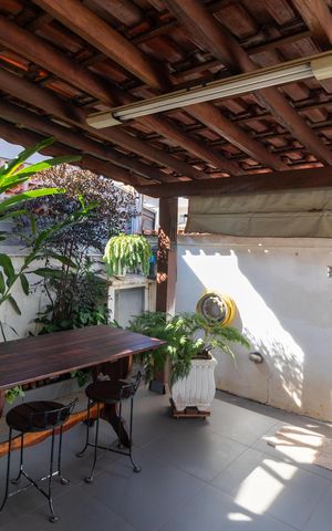 Casa à venda com 99m², 3 quartos e 2 vagas Casa à venda com 99m², 3 quartos e 2 vagasVaranda