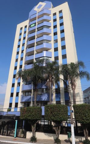 Apartamento para alugar com 89m², 3 quartos e 3 vagasFachada