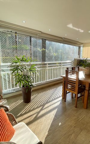 Apartamento à venda com 78m², 2 quartos e 1 vaga Apartamento à venda com 78m², 2 quartos e 1 vagaVaranda