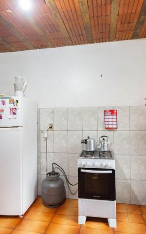 Casa à venda com 200m², 3 quartos e 6 vagas Casa à venda com 200m², 3 quartos e 6 vagasCozinha