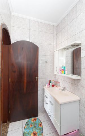 Casa à venda com 261m², 3 quartos e 3 vagas Casa à venda com 261m², 3 quartos e 3 vagasBanheiro da Suíte 3