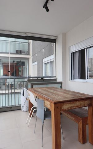 Apartamento à venda com 60m², 2 quartos e 1 vagaVaranda