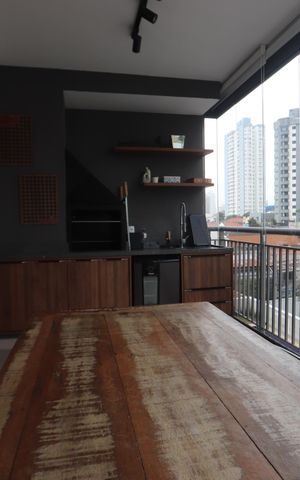 Apartamento à venda com 60m², 2 quartos e 1 vagaVaranda