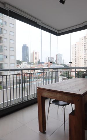 Apartamento à venda com 60m², 2 quartos e 1 vagaVaranda