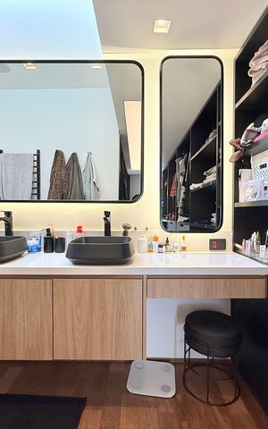 Apartamento à venda com 256m², 4 quartos e 3 vagasBanheiro Suite 1