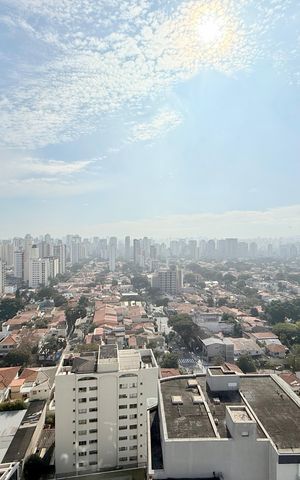 Apartamento à venda com 256m², 4 quartos e 3 vagas Apartamento à venda com 256m², 4 quartos e 3 vagasVista Terraço