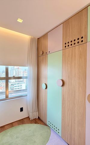 Apartamento à venda com 256m², 4 quartos e 3 vagas Apartamento à venda com 256m², 4 quartos e 3 vagasQuarto 4