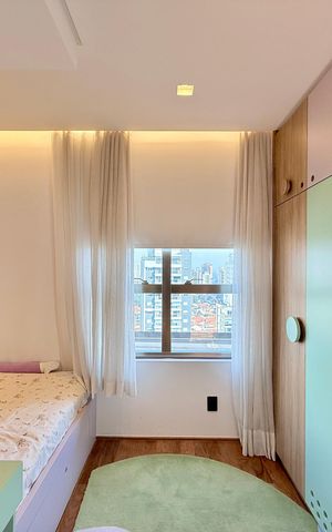 Apartamento à venda com 256m², 4 quartos e 3 vagas Apartamento à venda com 256m², 4 quartos e 3 vagasQuarto 4