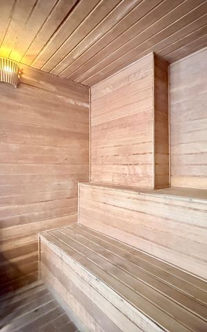 Apartamento à venda com 256m², 4 quartos e 3 vagas Apartamento à venda com 256m², 4 quartos e 3 vagasSauna