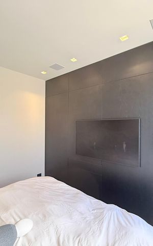 Apartamento à venda com 256m², 4 quartos e 3 vagas Apartamento à venda com 256m², 4 quartos e 3 vagasSuite 1
