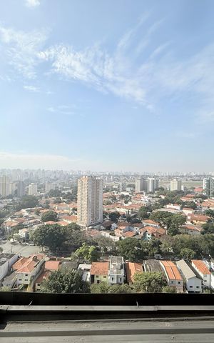 Apartamento à venda com 256m², 4 quartos e 3 vagas Apartamento à venda com 256m², 4 quartos e 3 vagasVista Quarto 3