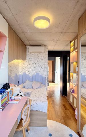 Apartamento à venda com 256m², 4 quartos e 3 vagasQuarto 3
