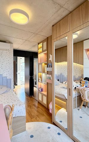 Apartamento à venda com 256m², 4 quartos e 3 vagas Apartamento à venda com 256m², 4 quartos e 3 vagasQuarto 3