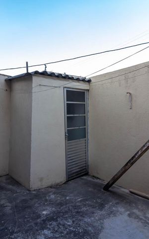 Casa para alugar com 50m², 1 quarto e sem vagaQuintal