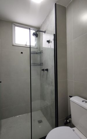 Apartamento à venda com 52m², 2 quartos e 1 vagaBanheiro Social